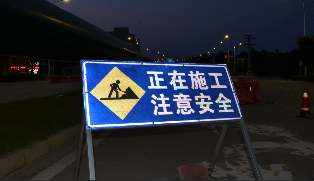 1732519327349196.png PET图.png